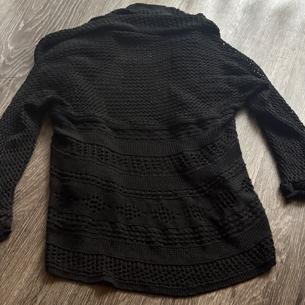 Crochet Open-Knit Fluttery Cardigan Sweater - Picture 4 of 8